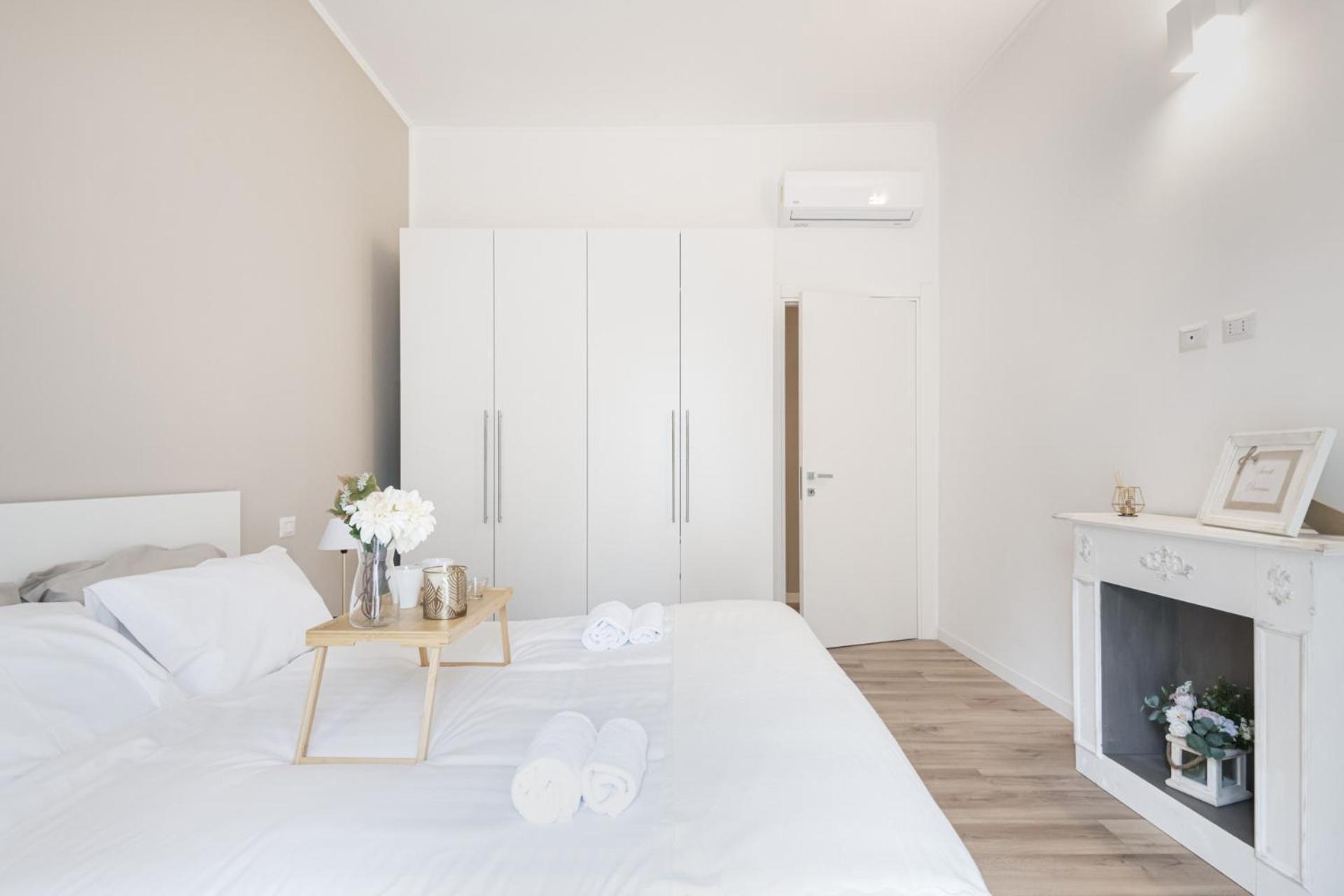 Easylife - Golden Suite Milano Exteriör bild